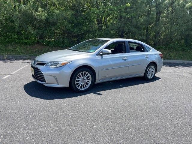 used 2018 Toyota Avalon Hybrid car, priced at $18,900