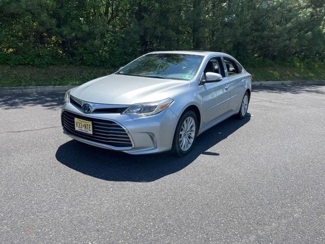 used 2018 Toyota Avalon Hybrid car, priced at $18,900