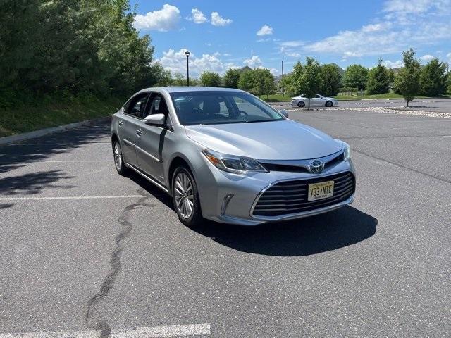 used 2018 Toyota Avalon Hybrid car, priced at $18,900