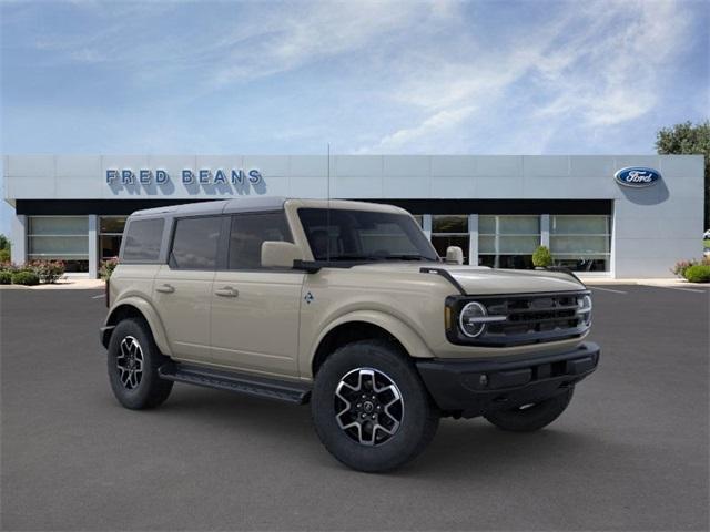 new 2025 Ford Bronco car, priced at $46,115