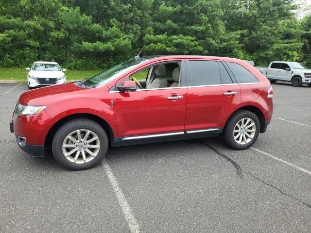 used 2013 Lincoln MKX car, priced at $12,000