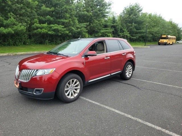 used 2013 Lincoln MKX car, priced at $12,000