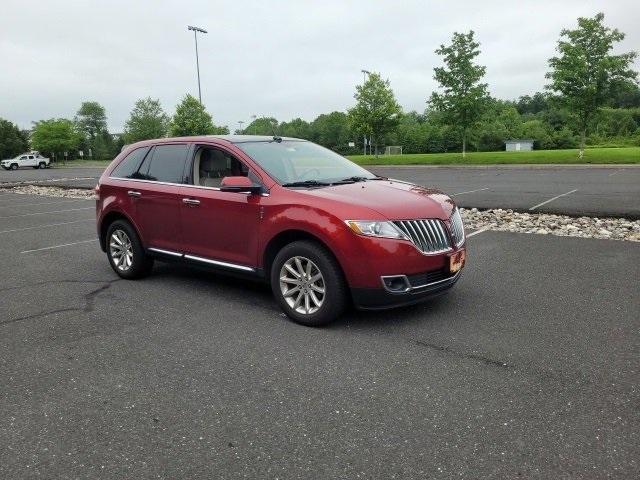 used 2013 Lincoln MKX car, priced at $12,000