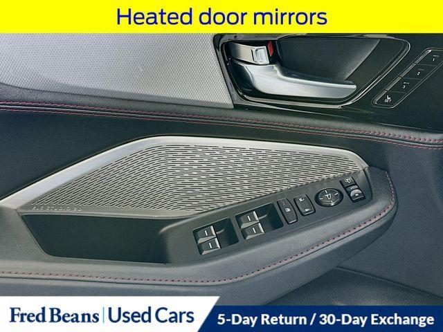 used 2023 Acura MDX car, priced at $39,910