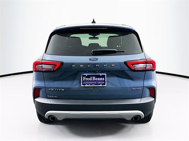 new 2025 Ford Escape car, priced at $30,106