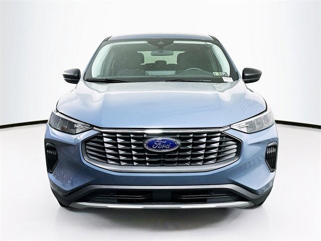 new 2025 Ford Escape car, priced at $30,106