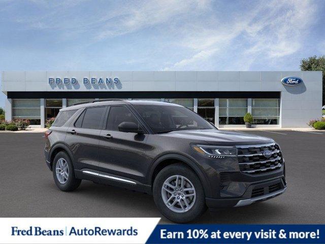 new 2025 Ford Explorer car, priced at $38,582