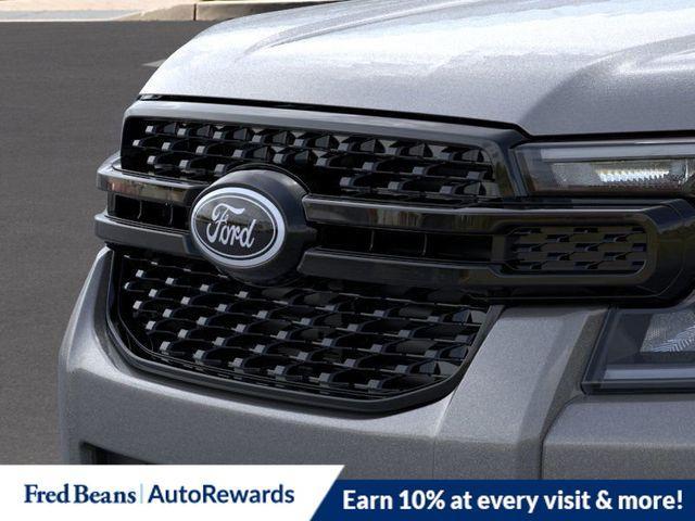 new 2025 Ford Ranger car, priced at $39,647