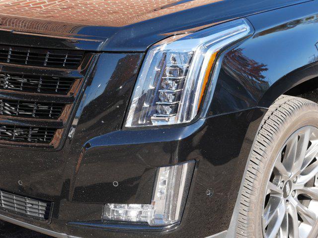 used 2020 Cadillac Escalade ESV car, priced at $43,995