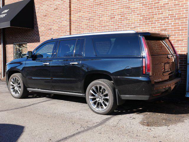 used 2020 Cadillac Escalade ESV car, priced at $43,995