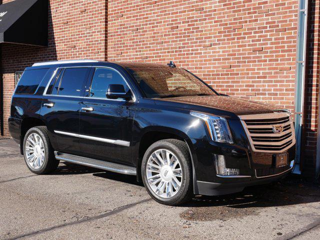 used 2015 Cadillac Escalade car, priced at $26,995