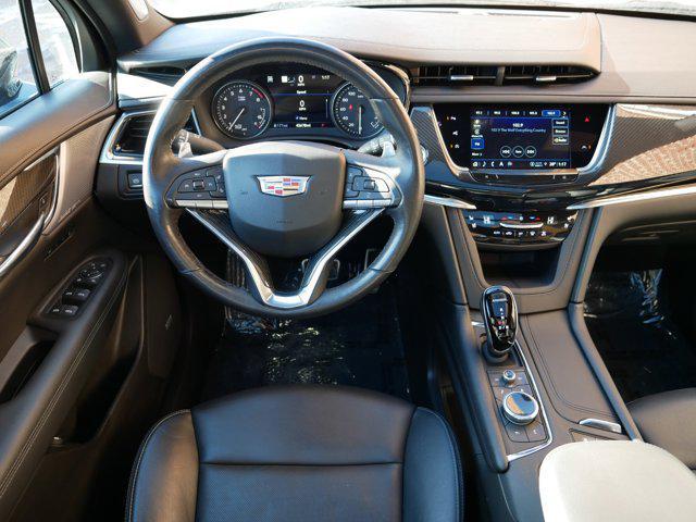 used 2023 Cadillac XT6 car, priced at $43,995