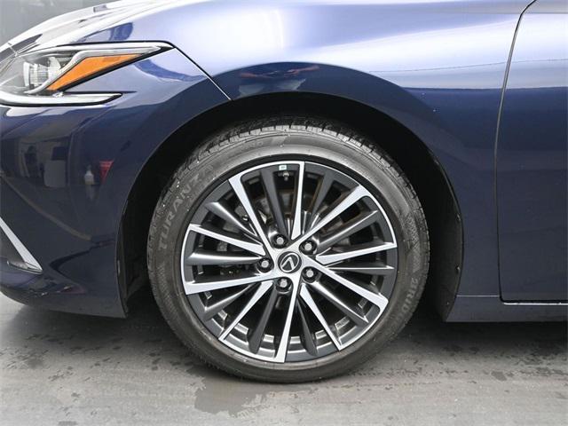 used 2023 Lexus ES 350 car, priced at $39,998