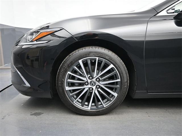 used 2023 Lexus ES 350 car, priced at $35,998