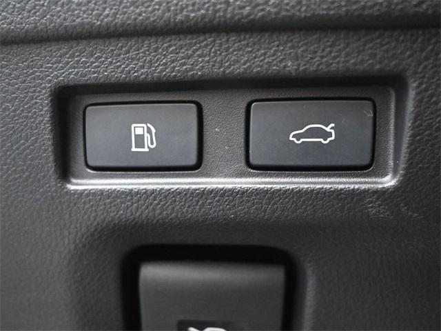 used 2016 Honda CR-V car, priced at $15,998