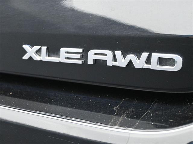 used 2023 Toyota Highlander car, priced at $37,598