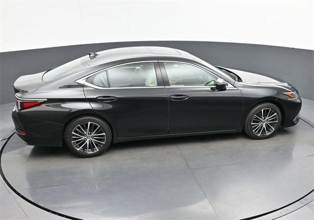 used 2023 Lexus ES 350 car, priced at $39,998