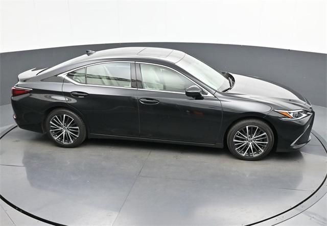 used 2023 Lexus ES 350 car, priced at $39,998