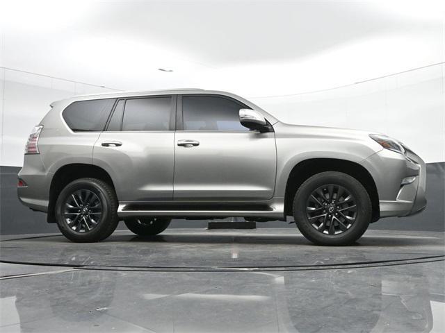 used 2022 Lexus GX 460 car, priced at $53,998
