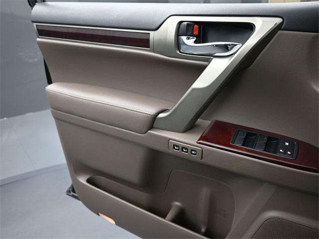 used 2017 Lexus GX 460 car, priced at $23,998