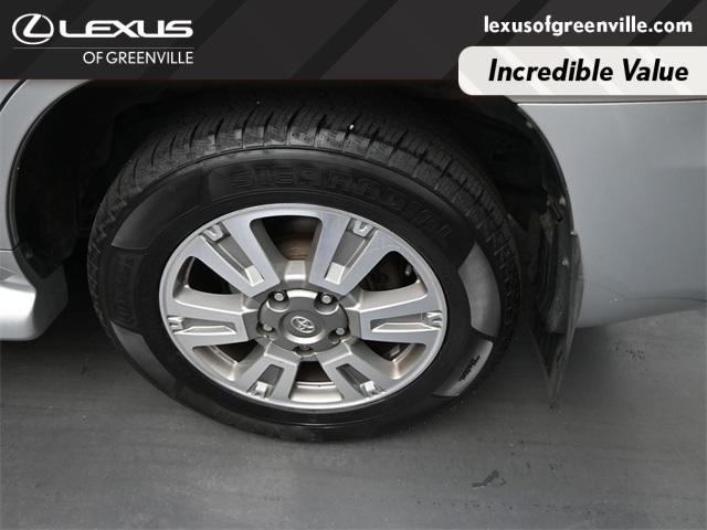 used 2008 Lexus LX 570 car, priced at $15,598