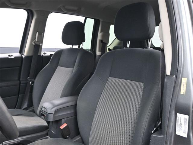 used 2011 Jeep Compass car, priced at $2,900