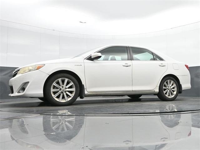 used 2013 Toyota Camry Hybrid car, priced at $8,900