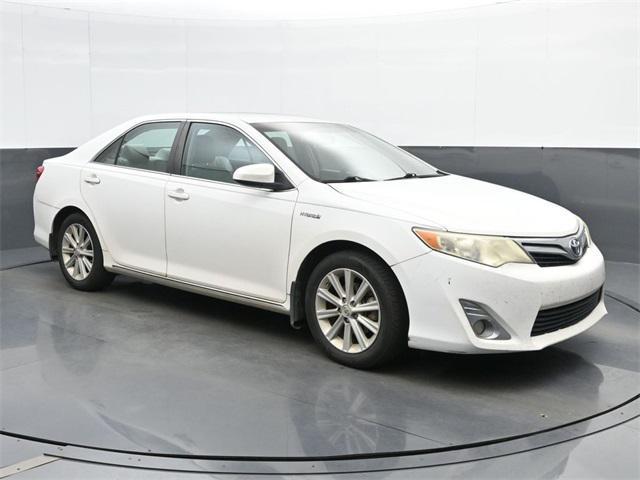 used 2013 Toyota Camry Hybrid car, priced at $8,900