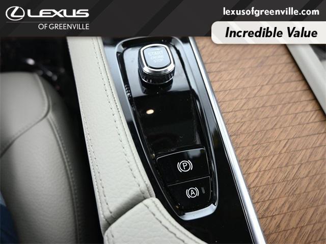 used 2022 Volvo XC90 car, priced at $33,598
