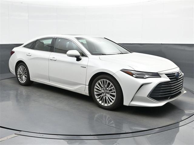 used 2020 Toyota Avalon Hybrid car, priced at $28,998