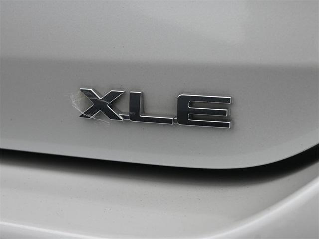 used 2024 Toyota Highlander car, priced at $40,998