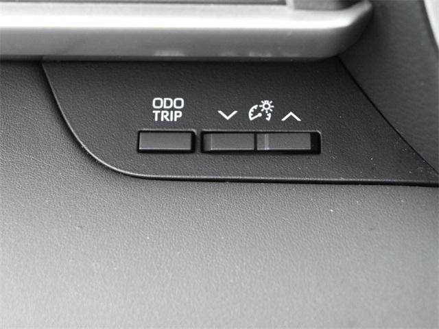 used 2024 Toyota Highlander car, priced at $40,998