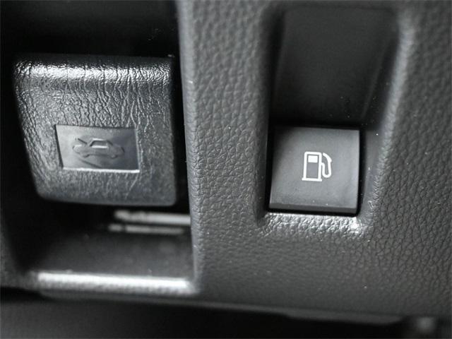 used 2024 Toyota Highlander car, priced at $40,998