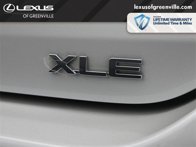 used 2024 Toyota Highlander car, priced at $37,998