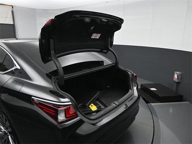 used 2024 Lexus ES 350 car, priced at $47,598