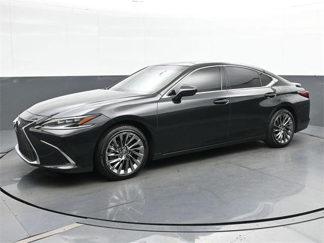 used 2024 Lexus ES 350 car, priced at $47,598