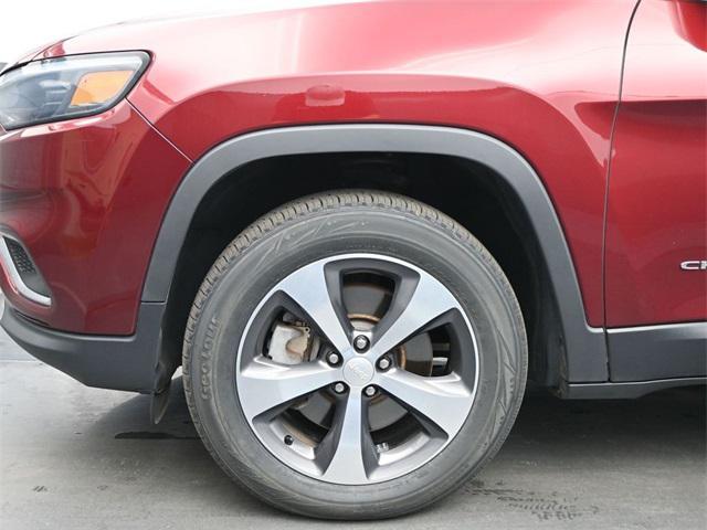 used 2019 Jeep Cherokee car, priced at $17,598