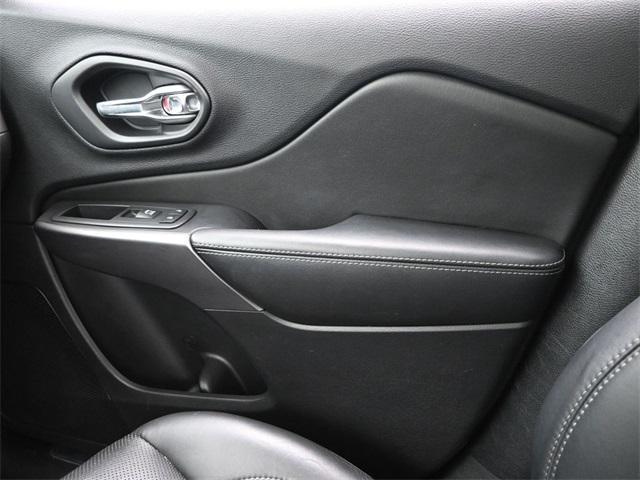 used 2019 Jeep Cherokee car, priced at $17,598