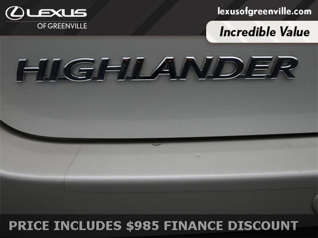 used 2015 Toyota Highlander car, priced at $19,998