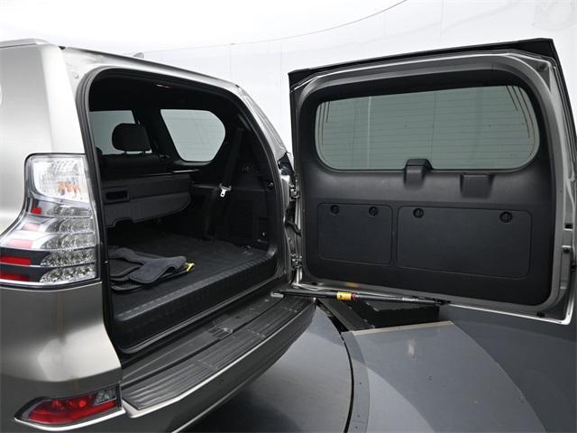 used 2023 Lexus GX 460 car, priced at $65,998