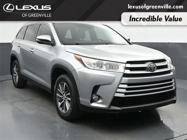 used 2019 Toyota Highlander car, priced at $28,998