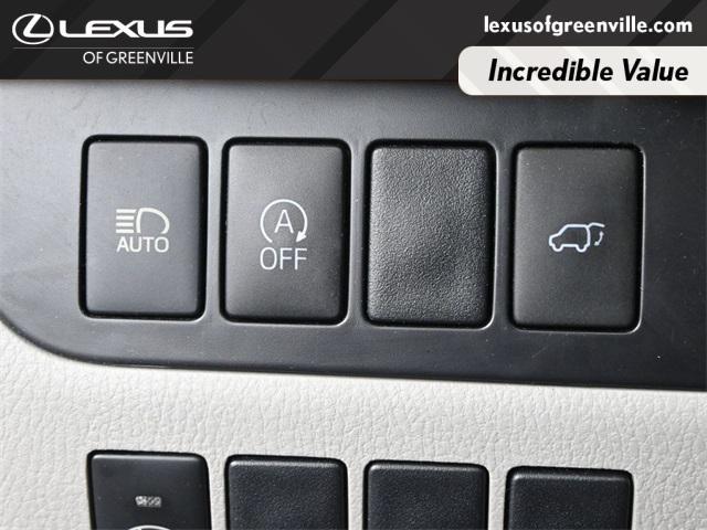 used 2019 Toyota Highlander car, priced at $28,998