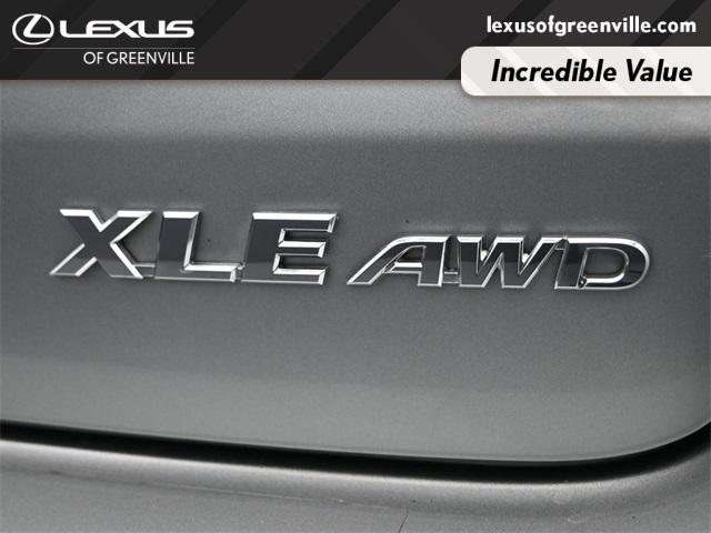 used 2019 Toyota Highlander car, priced at $28,998