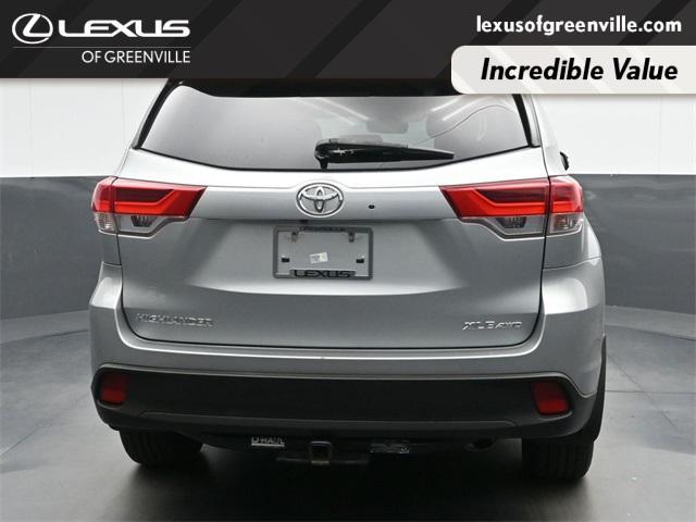 used 2019 Toyota Highlander car, priced at $28,998