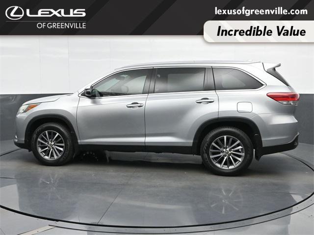 used 2019 Toyota Highlander car, priced at $28,998