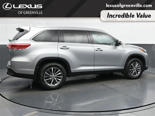 used 2019 Toyota Highlander car, priced at $28,998