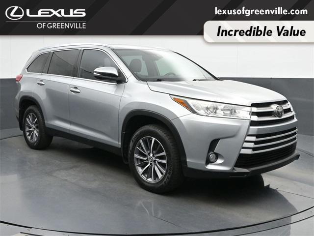 used 2019 Toyota Highlander car, priced at $28,998