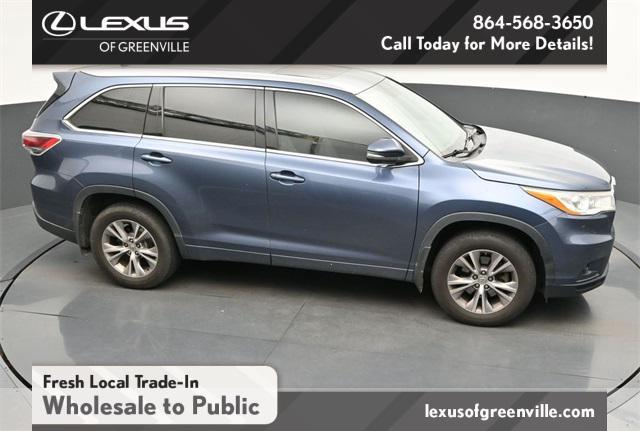used 2014 Toyota Highlander car, priced at $10,800
