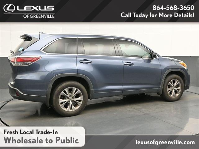 used 2014 Toyota Highlander car, priced at $10,800