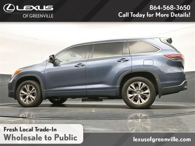 used 2014 Toyota Highlander car, priced at $10,800